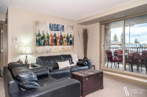 Central, Ground Floor, Spacious, Pool and Hot Tub, Invermere